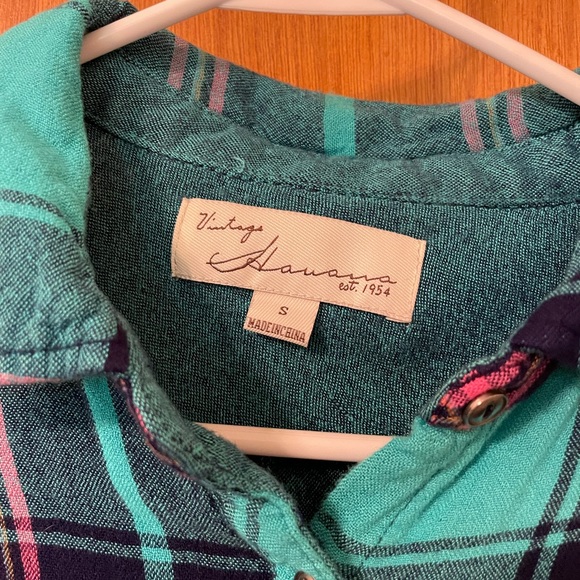 Women’s Flannel Shirt - Picture 2 of 4